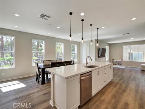 176  Novel  , Irvine, CA