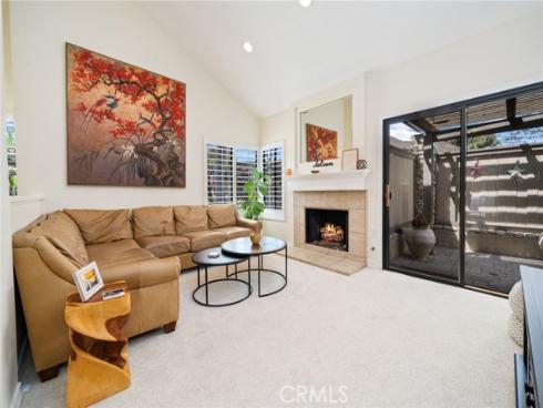 49  Pinewood  25 , Irvine, CA