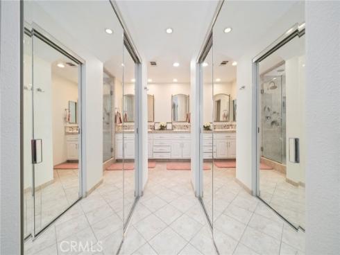 49  Pinewood  25 , Irvine, CA