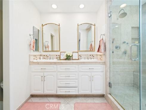 49  Pinewood  25 , Irvine, CA