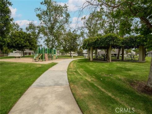 49  Pinewood  25 , Irvine, CA