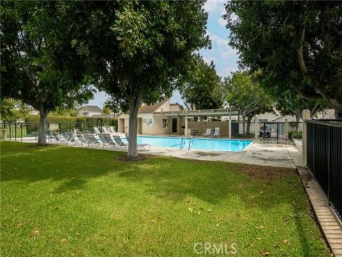 49  Pinewood  25 , Irvine, CA