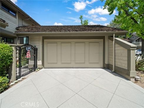 49  Pinewood  25 , Irvine, CA