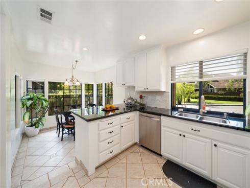 49  Pinewood  25 , Irvine, CA