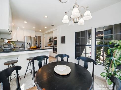 49  Pinewood  25 , Irvine, CA