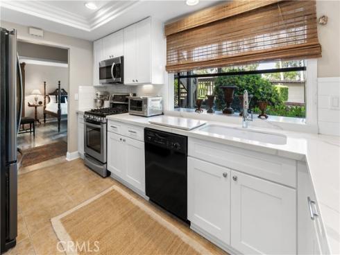 1  Cerrito  , Irvine, CA