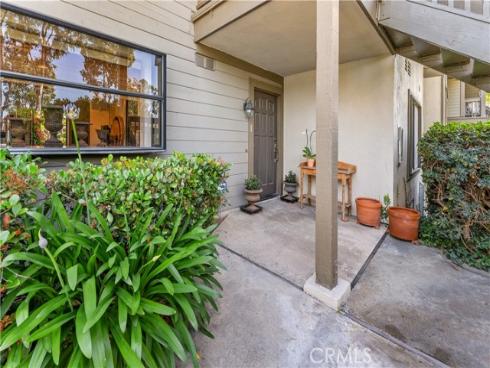 1  Cerrito  , Irvine, CA