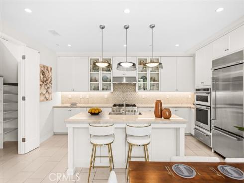 164  Villa Ridge  , Irvine, CA