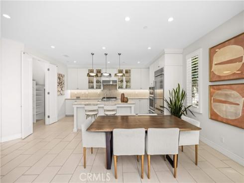 164  Villa Ridge  , Irvine, CA