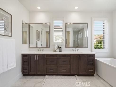 84  Rockinghorse  , Irvine, CA