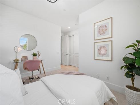 84  Rockinghorse  , Irvine, CA