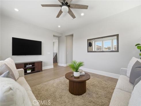 84  Rockinghorse  , Irvine, CA