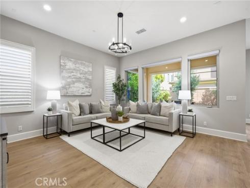 84  Rockinghorse  , Irvine, CA