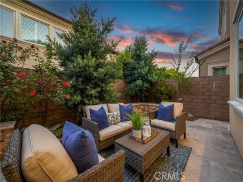 84  Rockinghorse  , Irvine, CA