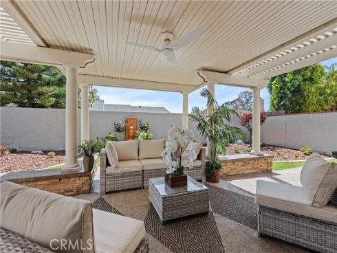 31  Columbus  , Irvine, CA