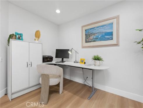 31  Columbus  , Irvine, CA