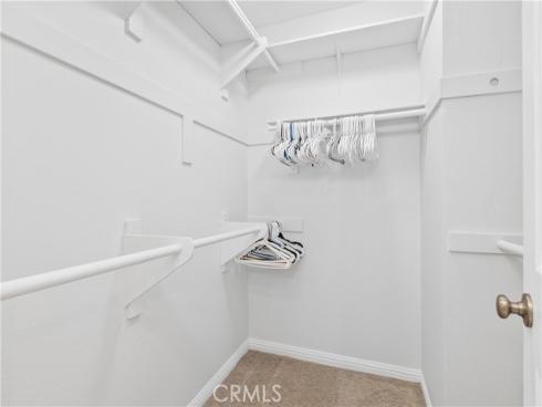 31  Columbus  , Irvine, CA