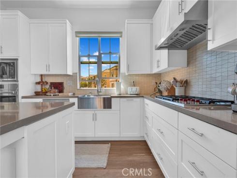 115  Halworth  , Irvine, CA