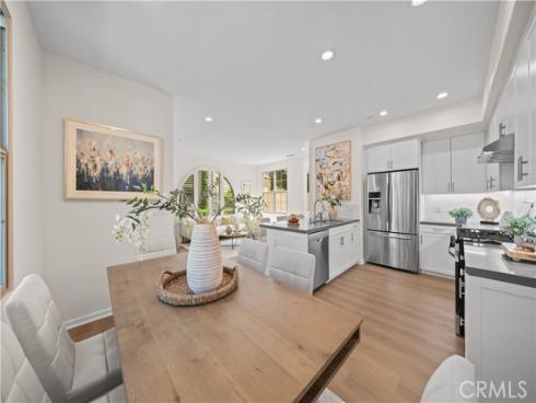 112 Tallowood , Irvine, CA