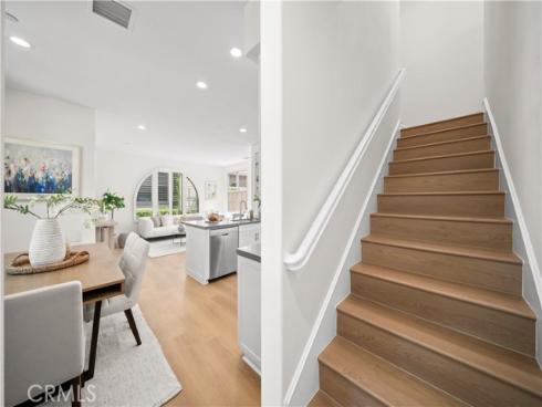 112 Tallowood , Irvine, CA