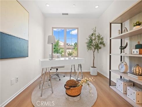 112 Tallowood , Irvine, CA