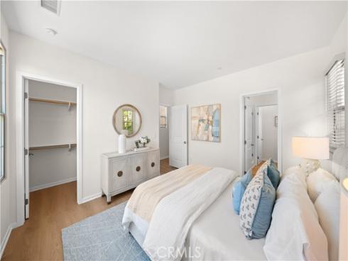 112 Tallowood , Irvine, CA