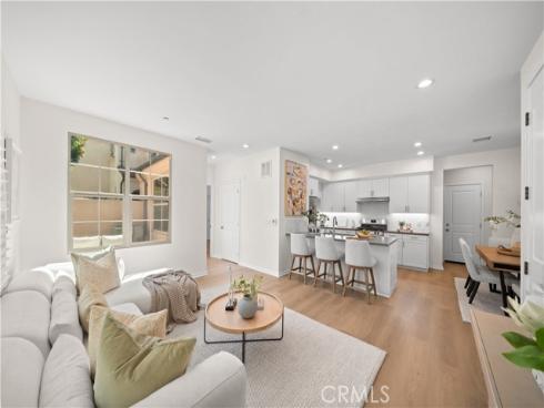 112 Tallowood , Irvine, CA