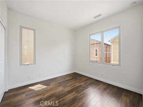 64  Maple Ash  , Irvine, CA