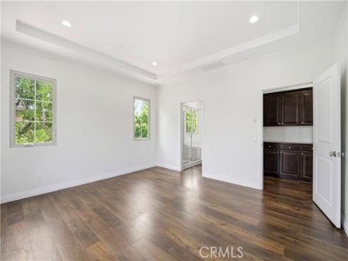 64  Maple Ash  , Irvine, CA