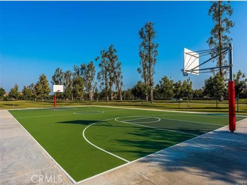 64  Maple Ash  , Irvine, CA