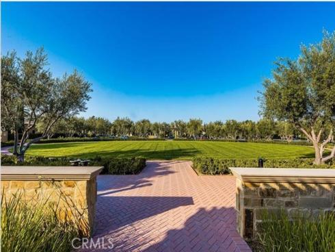 64  Maple Ash  , Irvine, CA