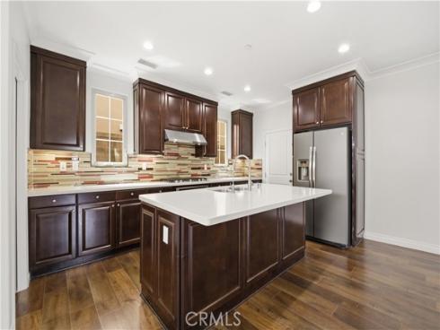 64  Maple Ash  , Irvine, CA