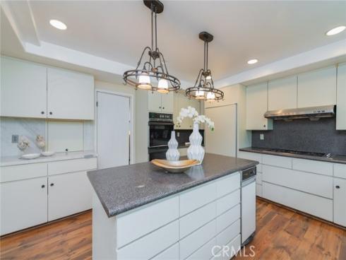 4  Rustling Wind  , Irvine, CA