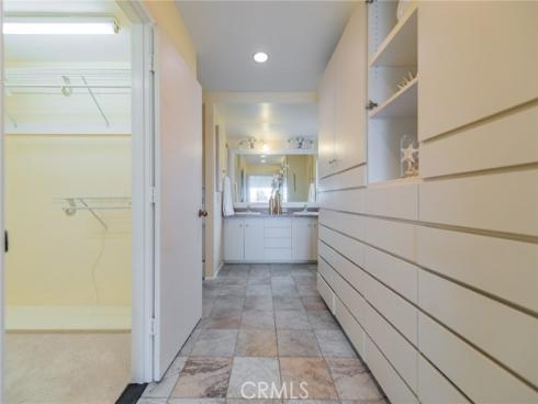 4  Rustling Wind  , Irvine, CA