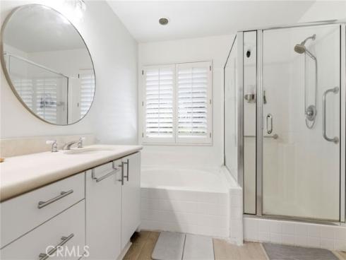 102  Millbrook  , Irvine, CA