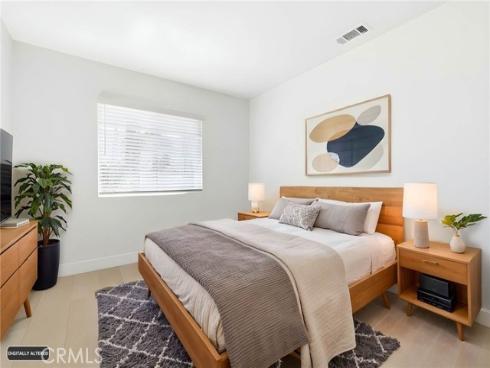 102  Millbrook  , Irvine, CA