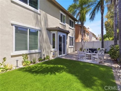 102  Millbrook  , Irvine, CA