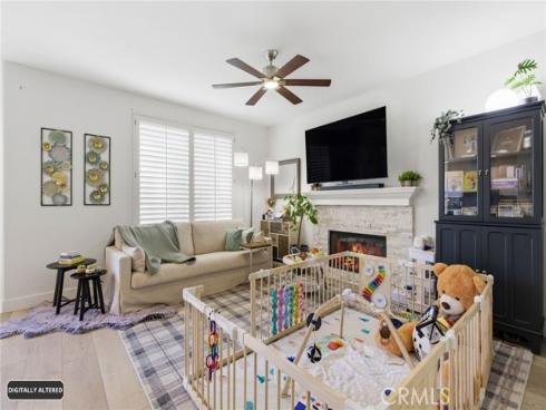 102  Millbrook  , Irvine, CA