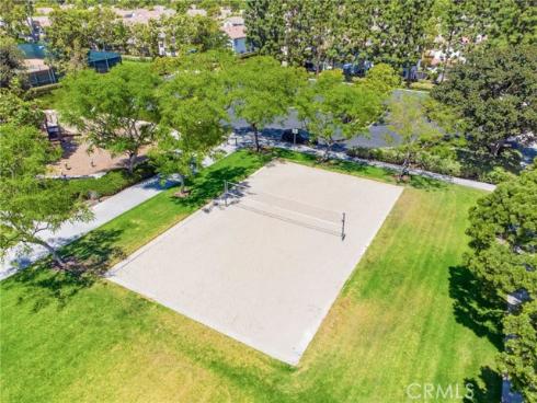 102  Millbrook  , Irvine, CA