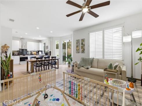 102  Millbrook  , Irvine, CA