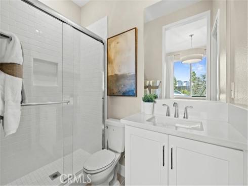 713  Sonia  , Irvine, CA