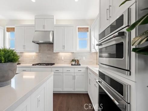 920  Chinon  , Irvine, CA