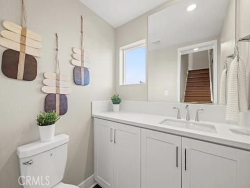 920  Chinon  , Irvine, CA