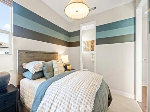 920  Chinon  , Irvine, CA