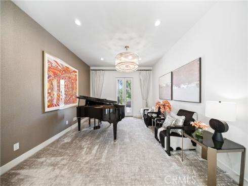 114  Interstellar  , Irvine, CA