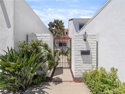 20  Mandrake  , Irvine, CA