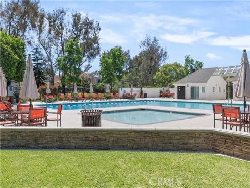 20  Mandrake  , Irvine, CA