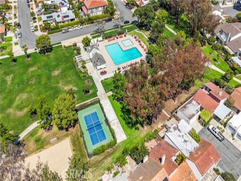 20  Mandrake  , Irvine, CA