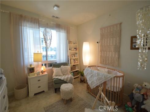 1536  Nolita  , Irvine, CA