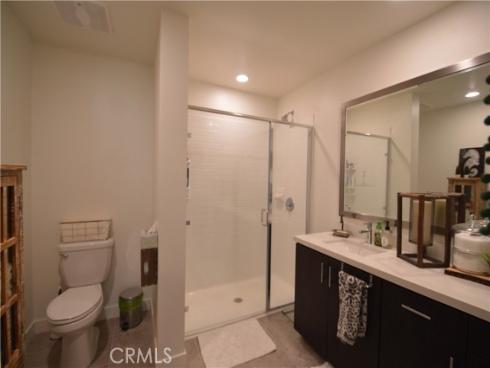 1536  Nolita  , Irvine, CA